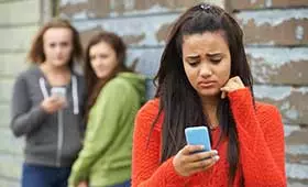 Stoppen Sie Cyber-Mobbing